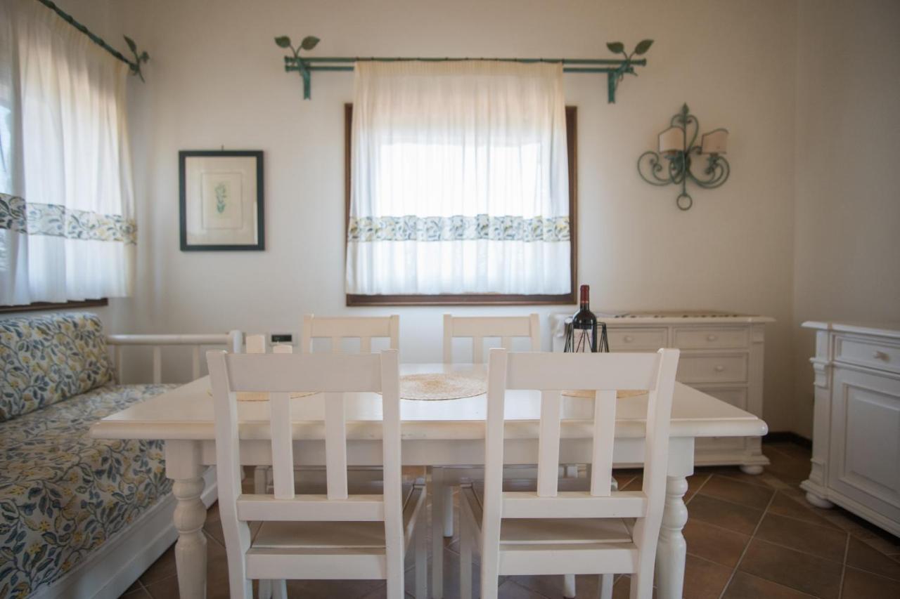 Il Giardino Degli Oleandri Aparthotel Liscia di Vacca Exterior foto