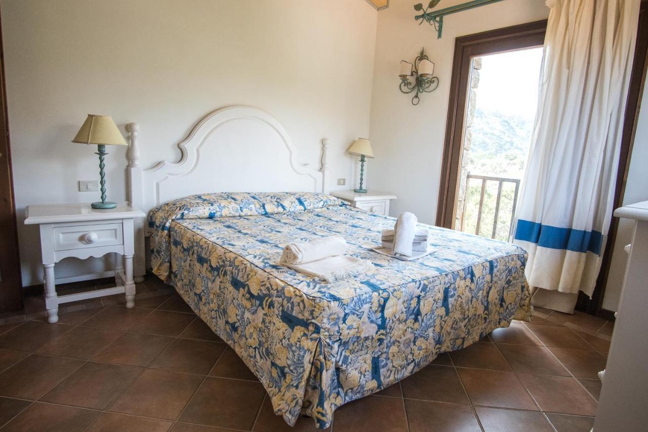 Il Giardino Degli Oleandri Aparthotel Liscia di Vacca Exterior foto